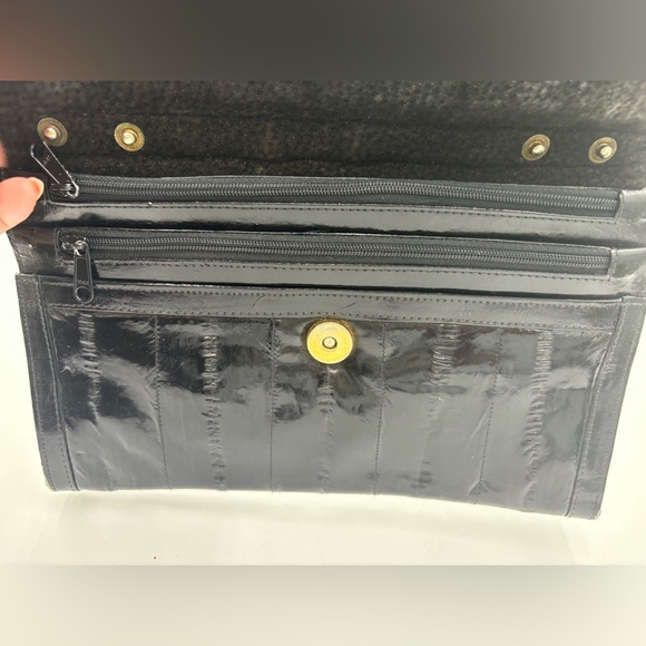Genuine Eel-skin Made In Korea Clutch Bag - Picture 6 of 8